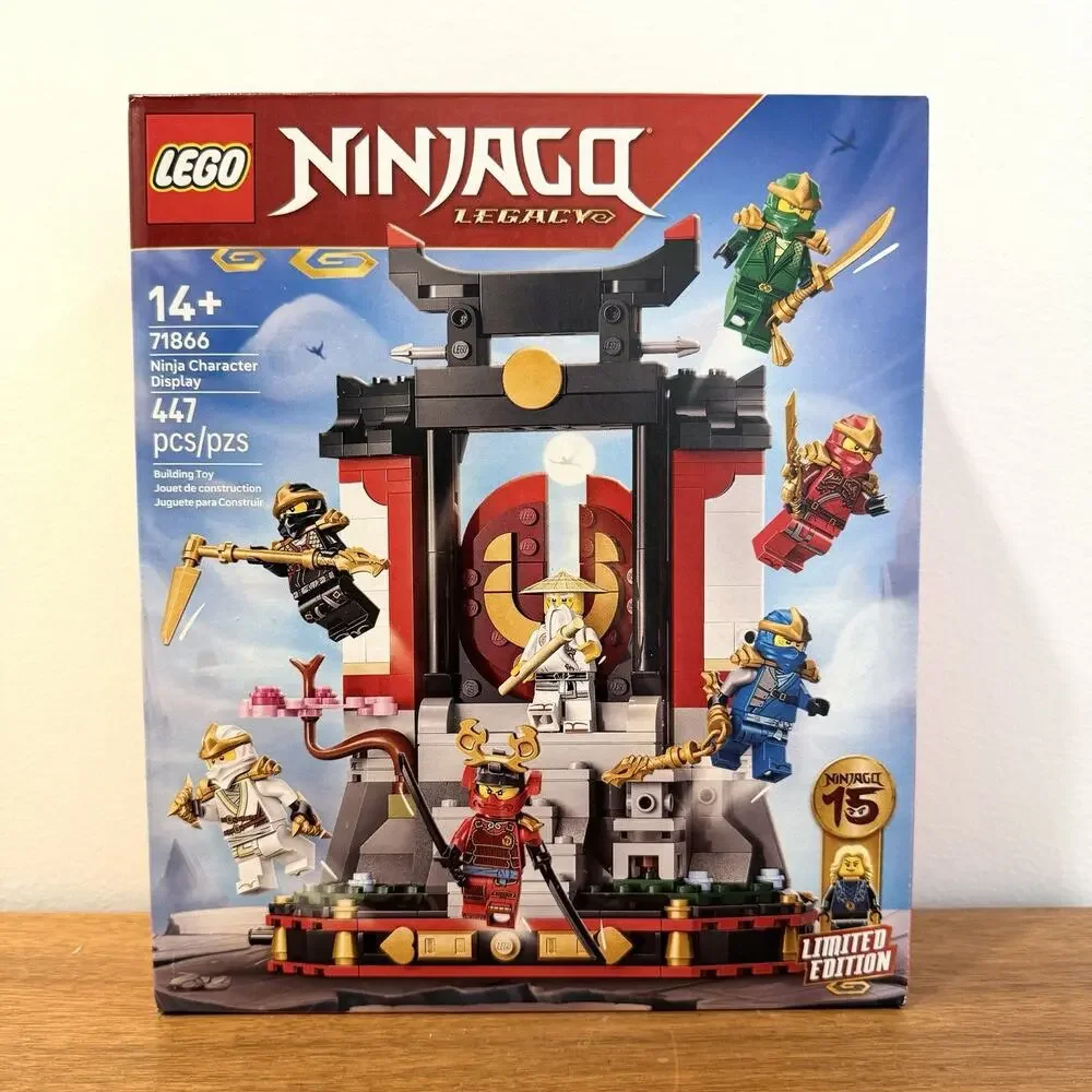 LEGO 71866 NINJAGO Legacy Ninja Character Display Set Limited Edition New Sealed